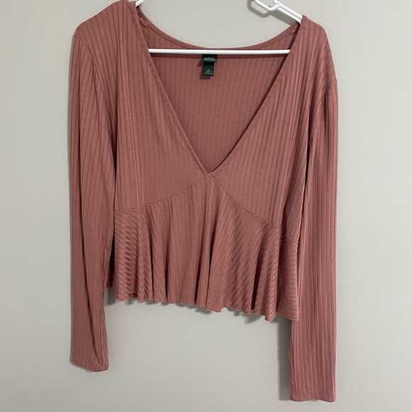 V-Neck Ribbed Long Sleeve XL - Picture 2 of 5